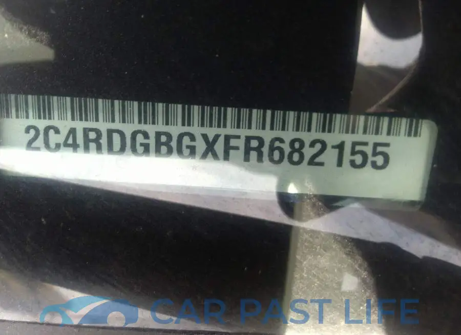 2C4RDGBGXFR682155# 9