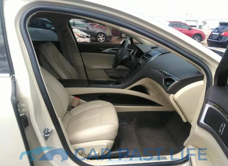 3LN6L2LUXER813764# 5