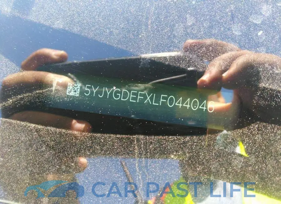 5YJYGDEFXLF044046# 9