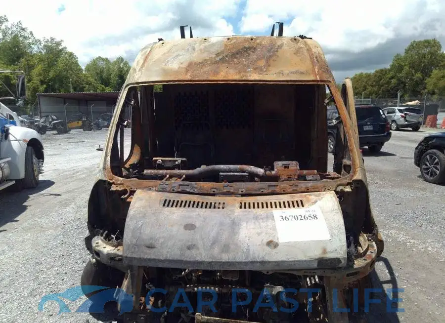 3C6TRVDG7KE524612# 6