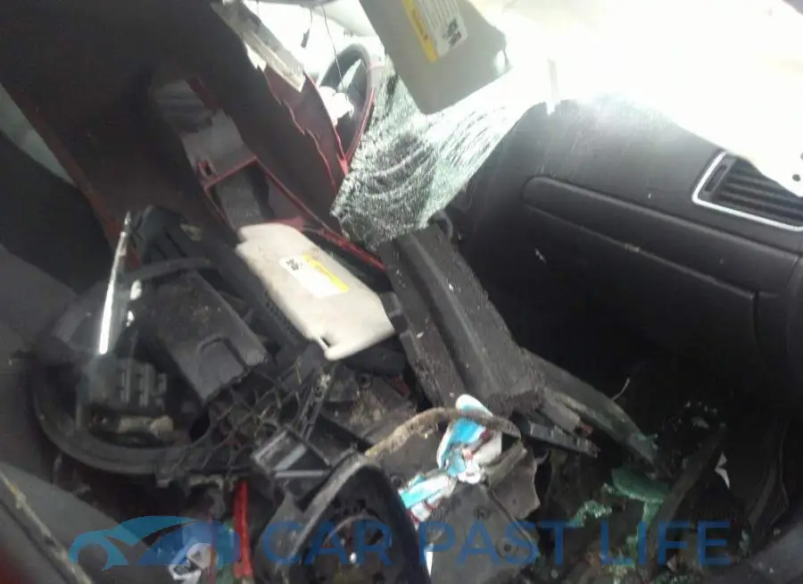 3VW2K7AJ4DM296384# 5