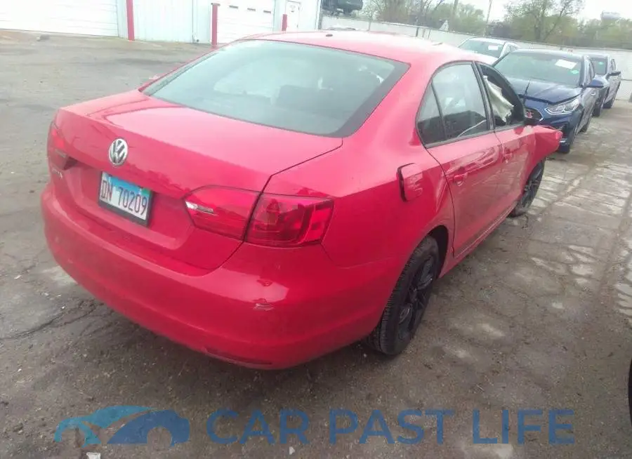 3VW2K7AJ4DM296384# 4
