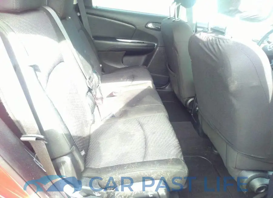 3C4PDCAB7KT797552# 8