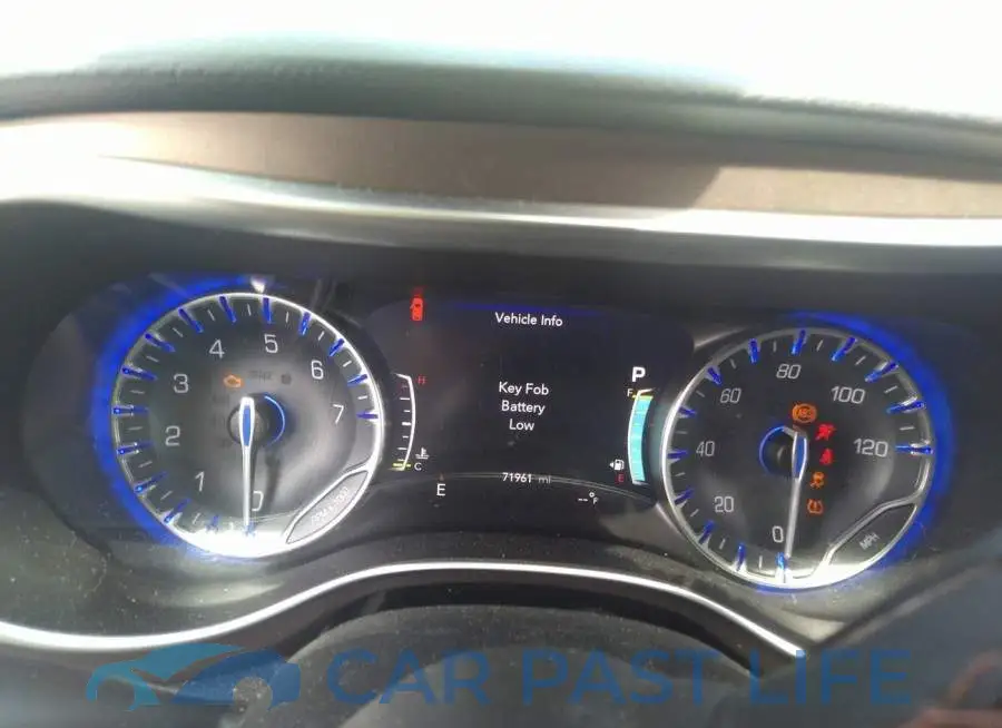 2C4RC1EG0HR653326# 7
