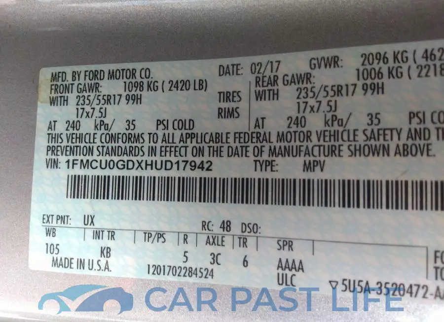 1FMCU0GDXHUD17942# 9
