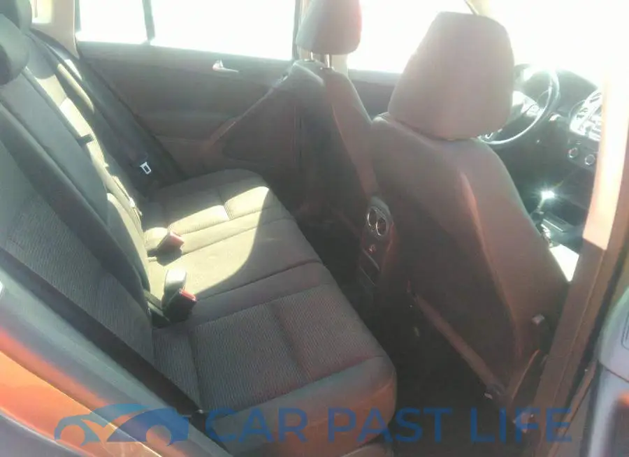 WVGAV3AX4EW619574# 8
