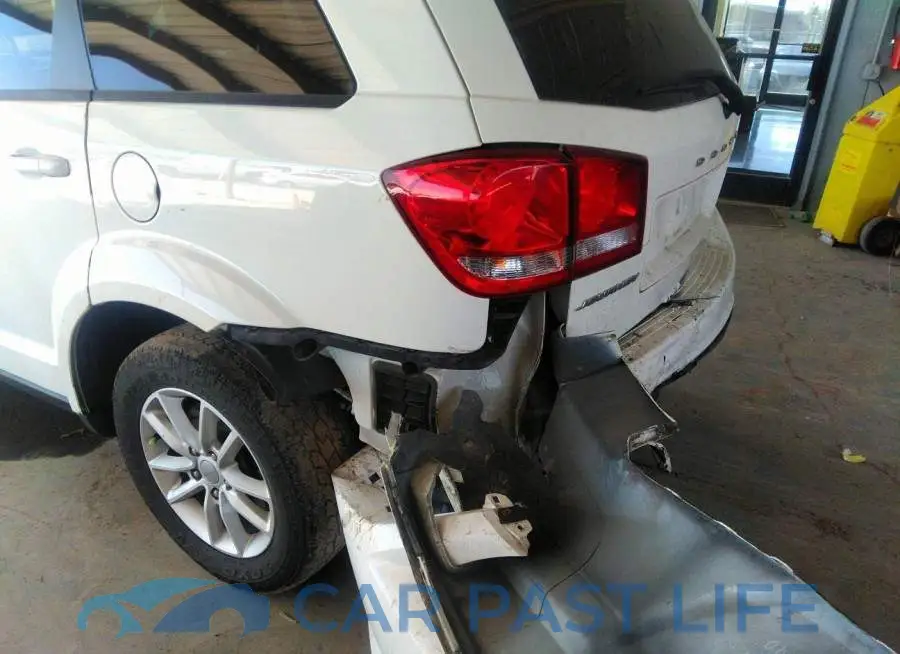 3C4PDCBG5FT709288# 6