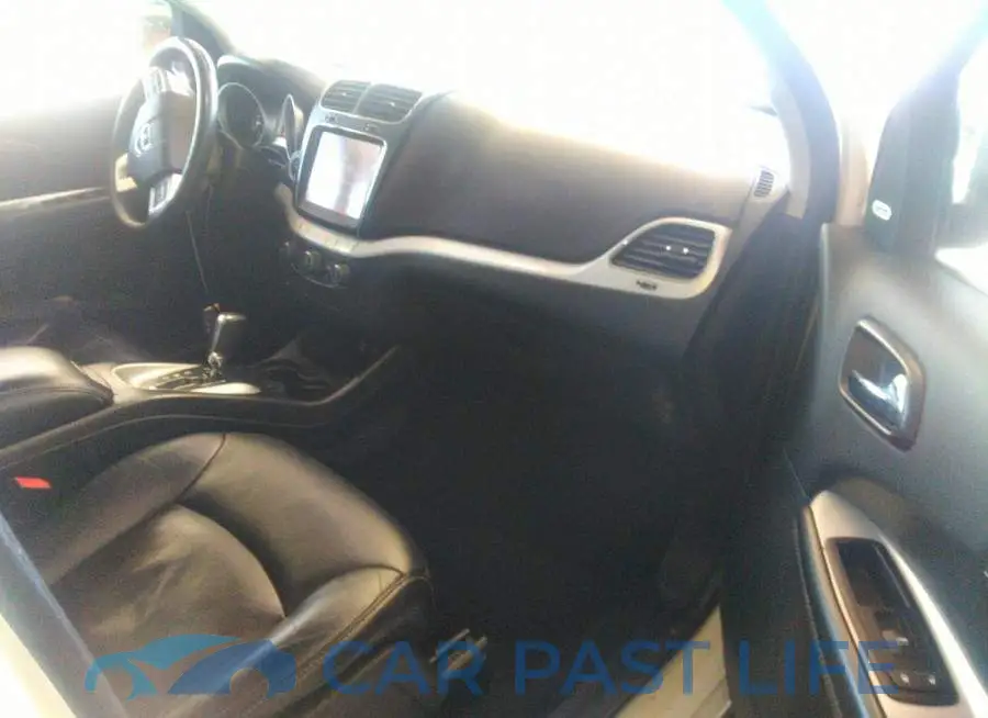 3C4PDCBG5FT709288# 5