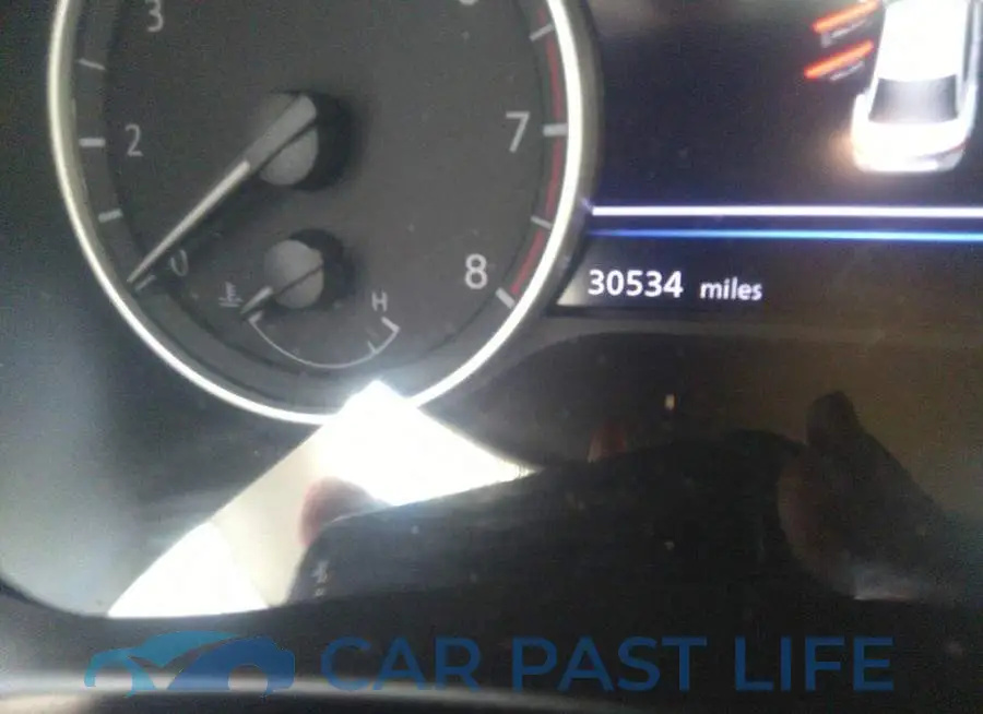 3N1AB8CV3LY223229# 7