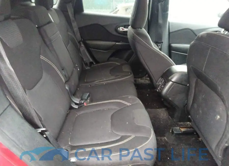 1C4PJMCS1FW524702# 8