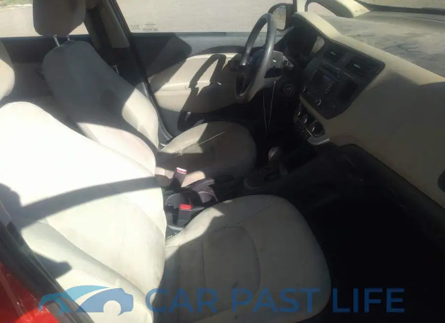 KNADM4A36D6301426# 5