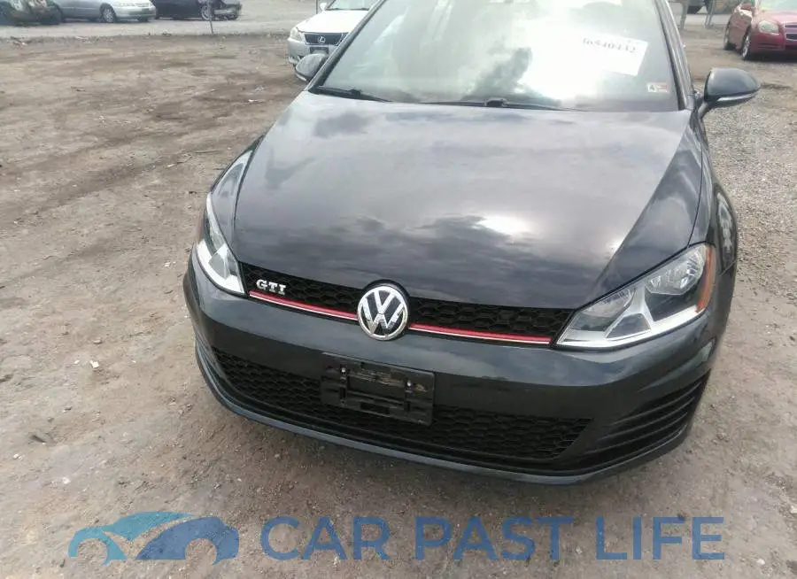 3VW5T7AU5HM003358# 6
