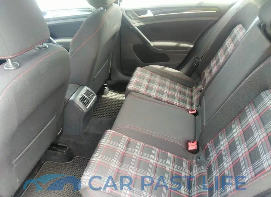3VW5T7AU5HM003358# 8