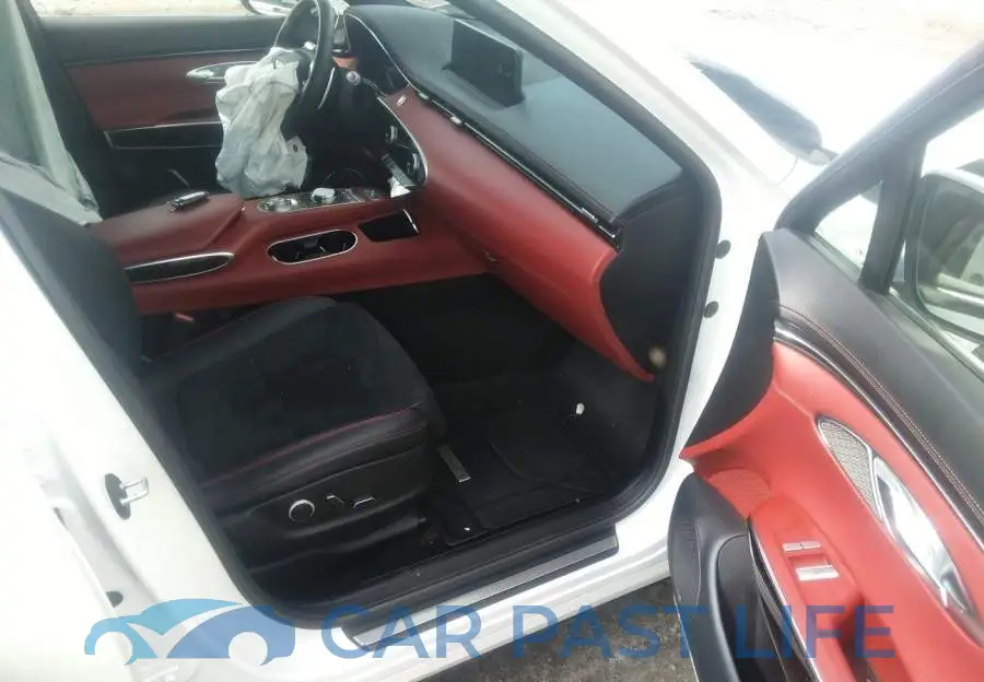 KMUMCDTC5NU011241# 5