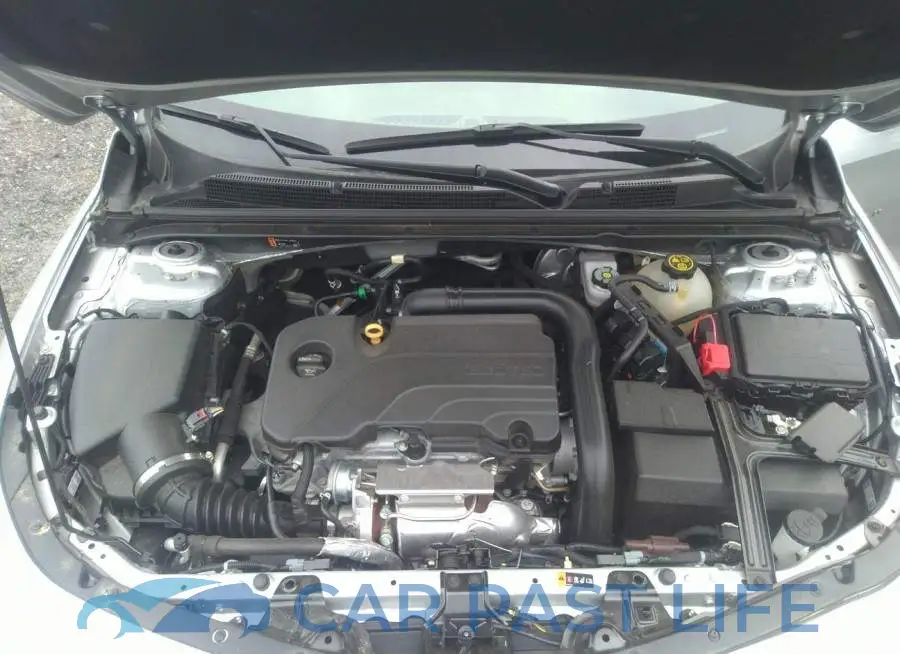 1G1ZC5ST8LF110257# 10