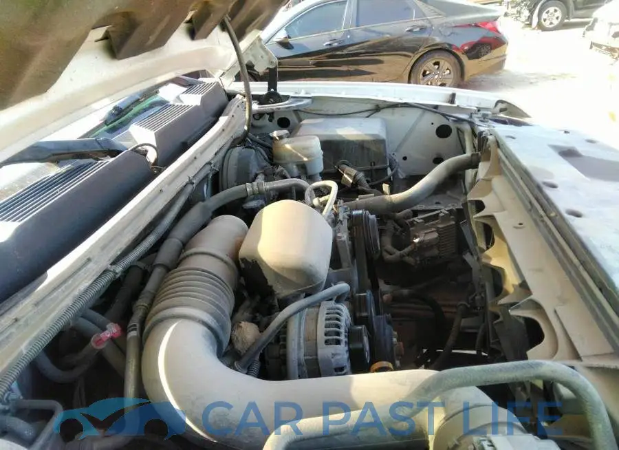 1GCRCPEX8DZ261908# 10