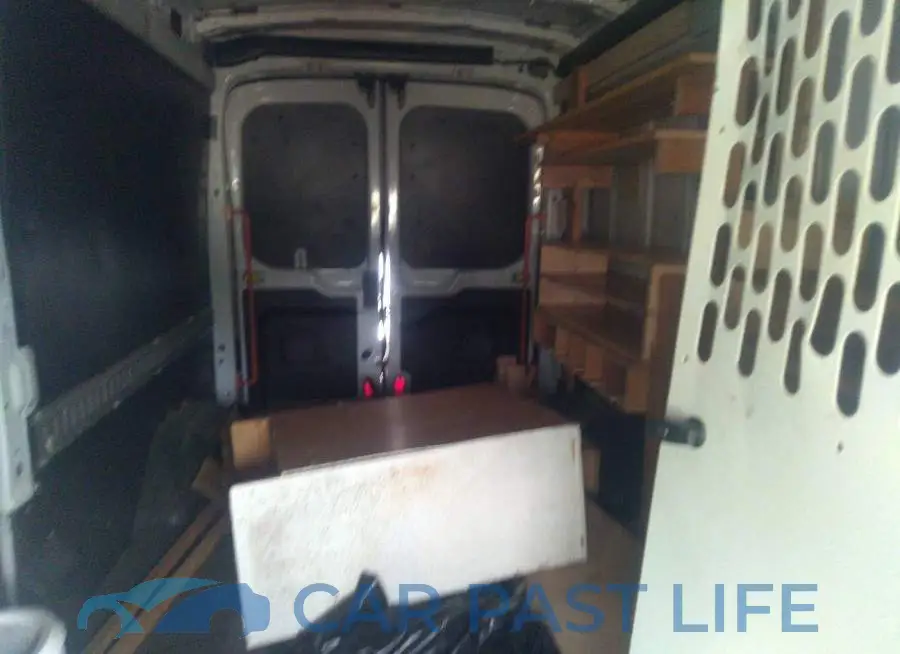 1FTYE2CM4JKB52397# 8