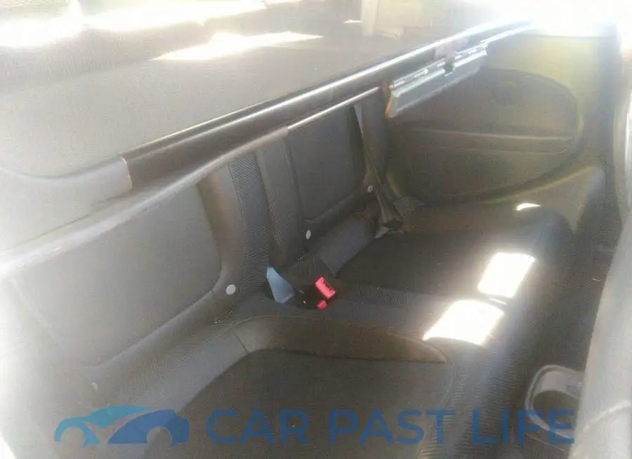 3VW5P7AT3DM812461# 8