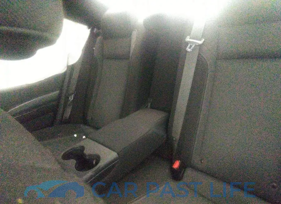 2C3CDXBG8MH519579# 8