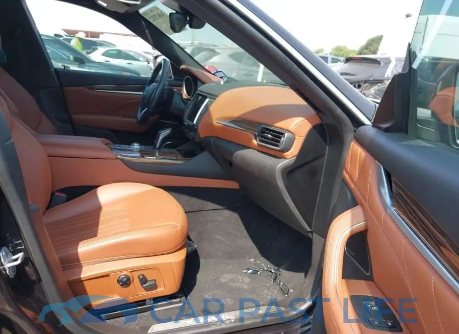 ZN661XUL3KX332818# 5
