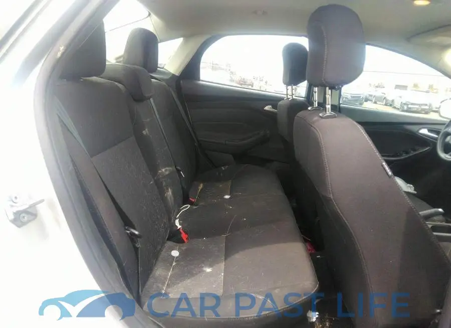1FADP3F26JL324163# 8