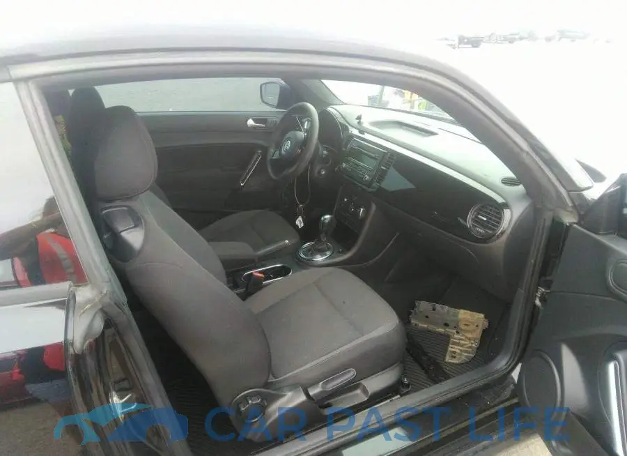 3VWFP7AT3DM688938# 5