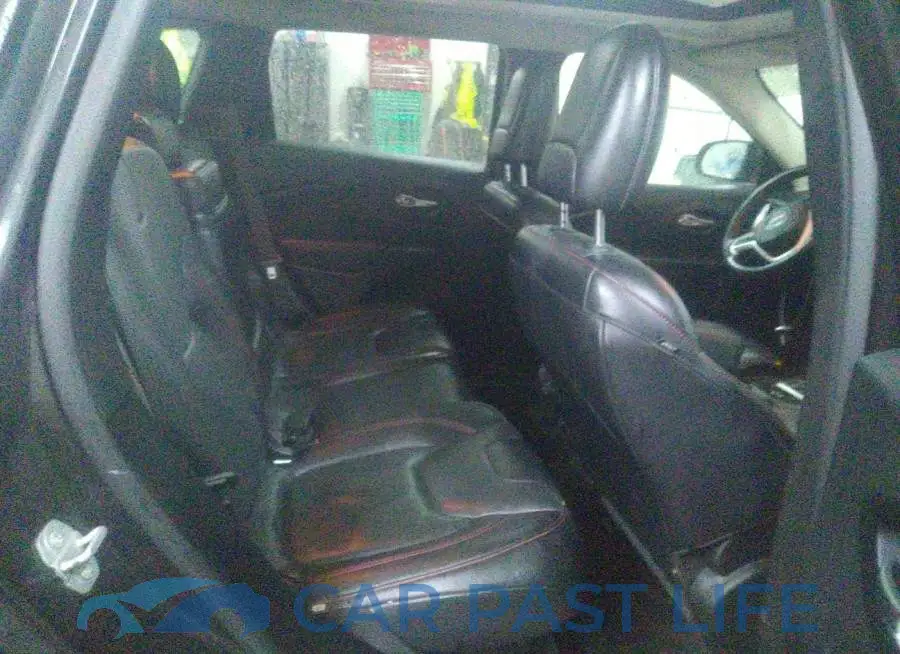 1C4PJMBS5FW555095# 8