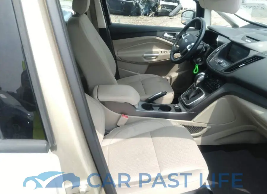 1FADP5AU4JL100913# 5