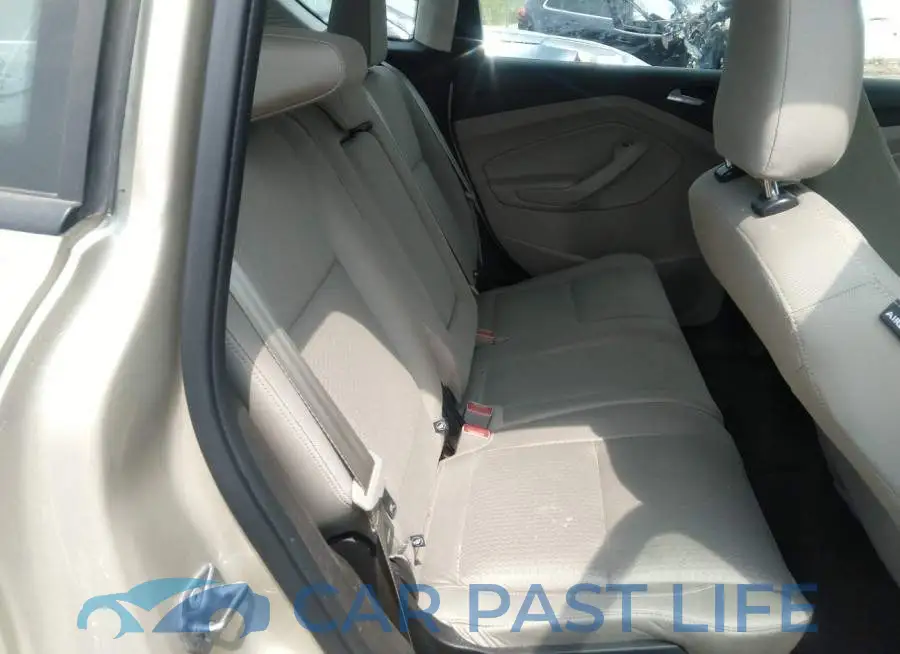 1FADP5AU4JL100913# 8