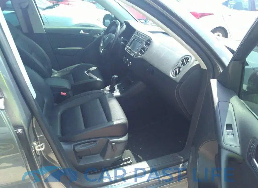 WVGAV3AX9EW509250# 5