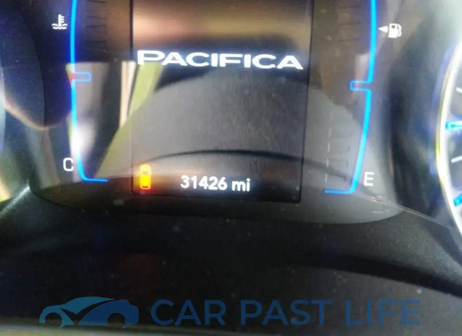 2C4RC1FG3LR128932# 7