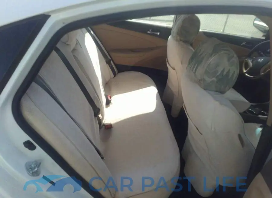 5NPEB4AC6DH740516# 8