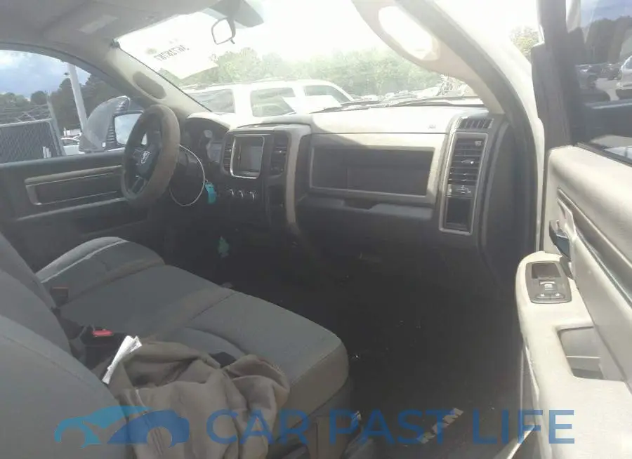3C6JR6ATXDG506790# 5