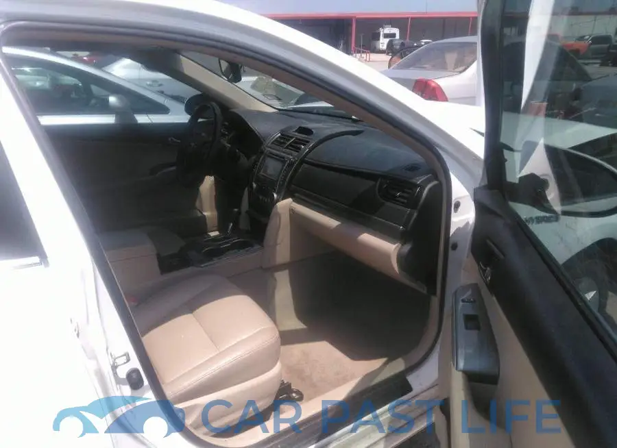4T1BD1FK3EU108992# 5