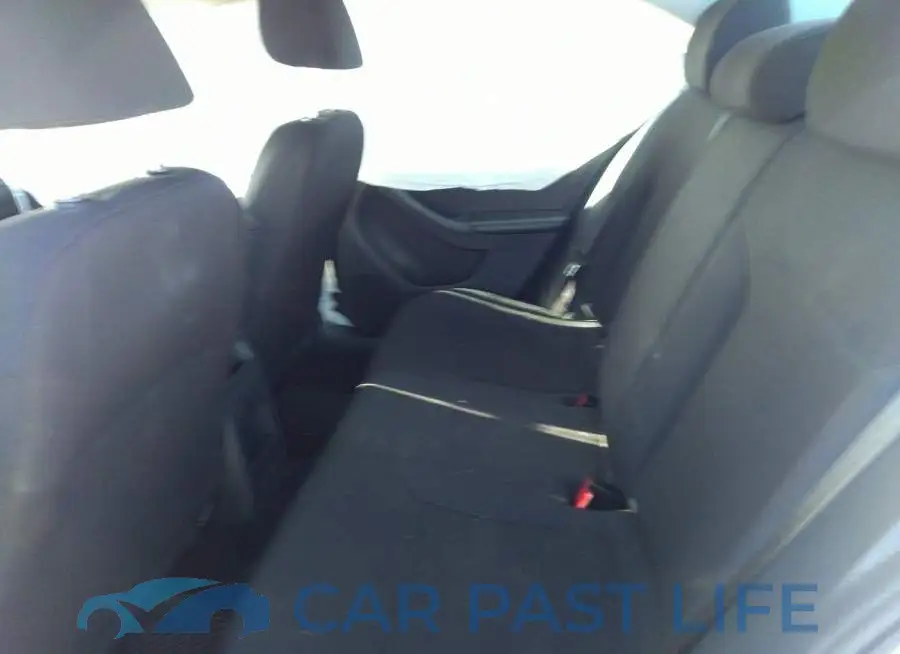 3VW2K7AJ0FM287913# 8