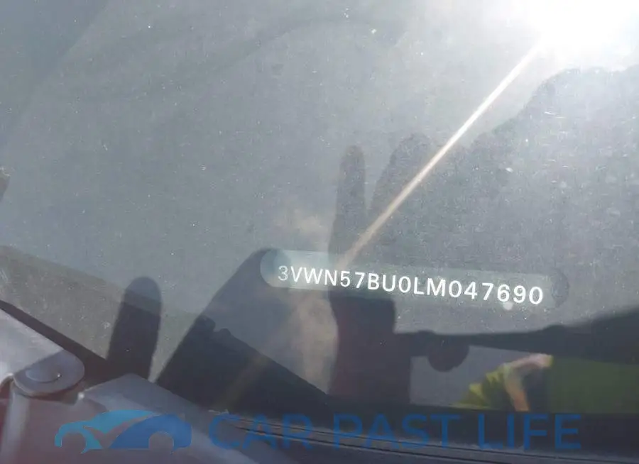3VWN57BU0LM047690# 9