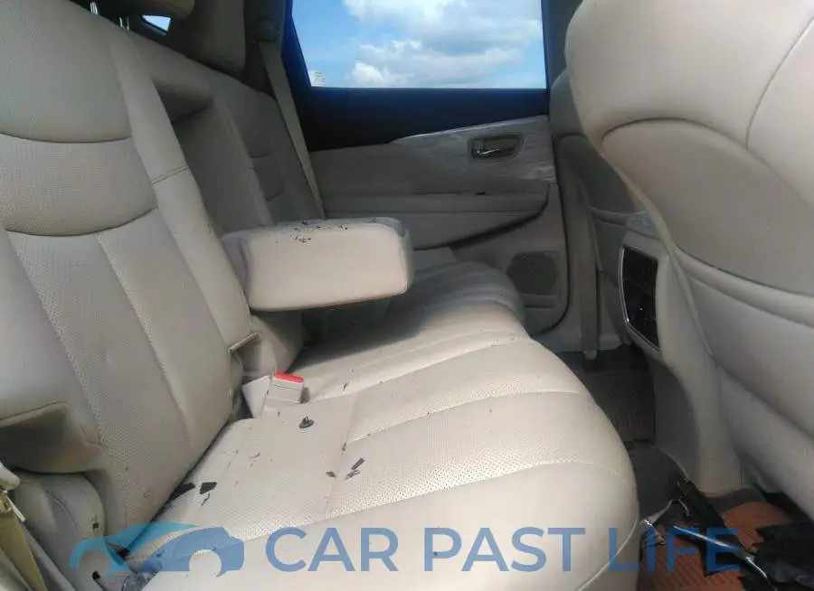 5N1AZ2MH8GN119851# 8