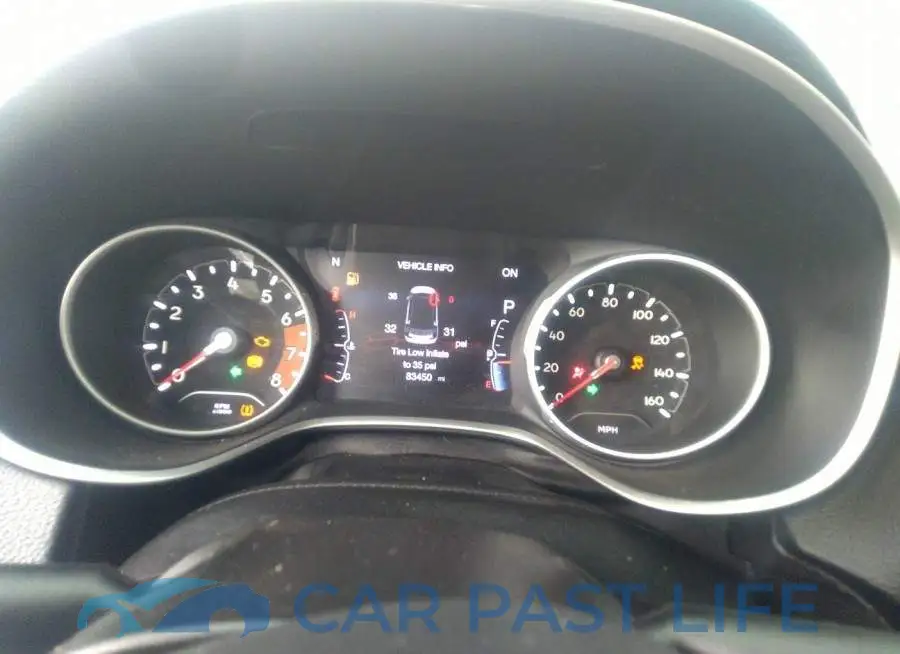 3C4NJDCB9JT150782# 7