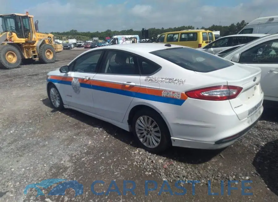 3FA6P0LU3DR328769# 3