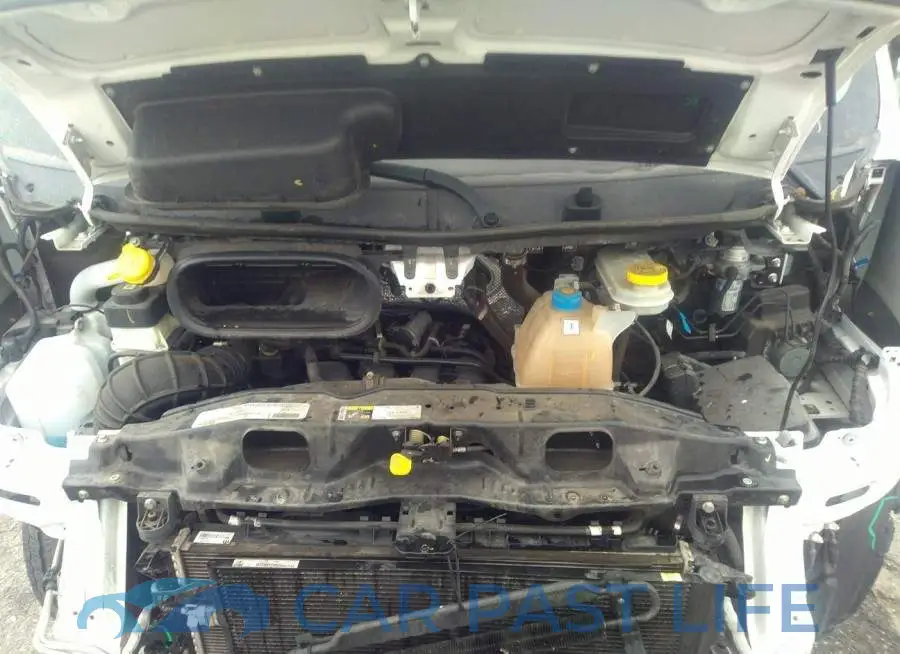 3C6TRVAG5JE100283# 10