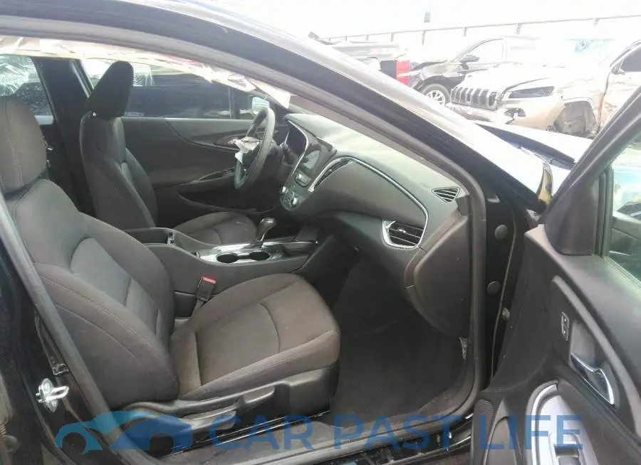 1G1ZD5ST9KF177705# 5