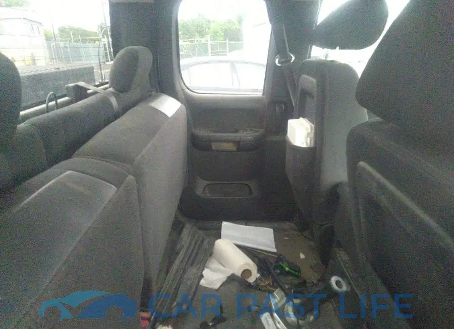 1GC2KXCB3DZ352080# 8