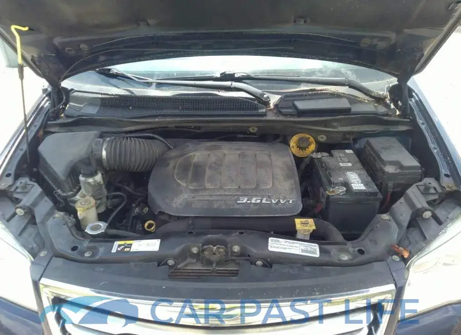 2C4RC1BG9FR696158# 10