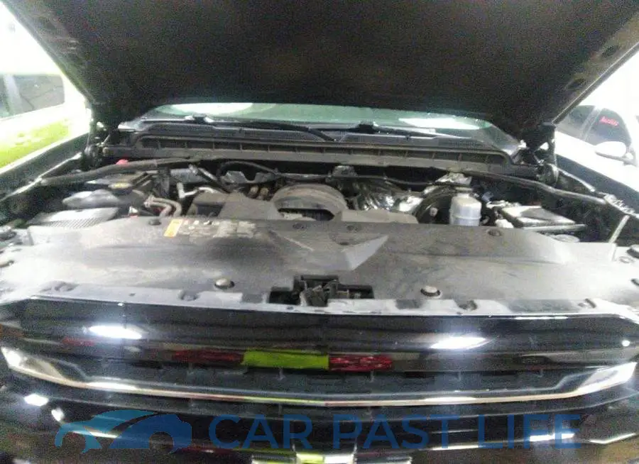 1GCVKSEC8JZ318718# 10