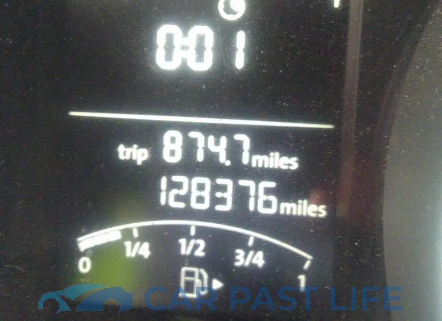 3VW1K7AJ3FM352961# 7