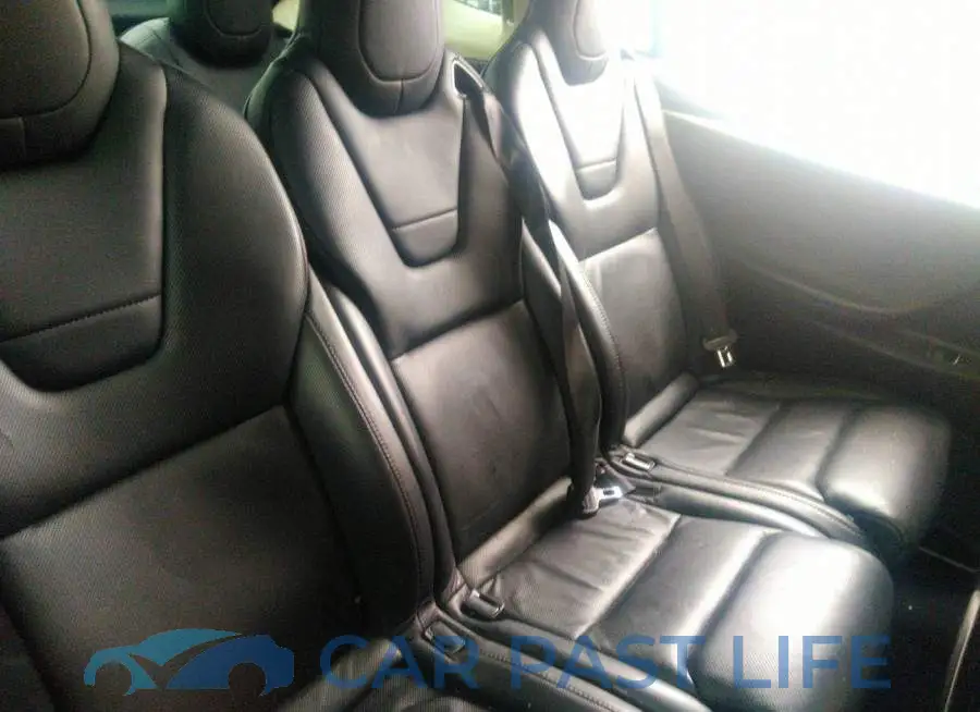 5YJXCAE20GF010724# 8