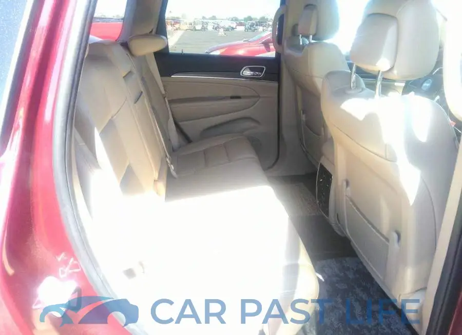 1C4RJFBG7JC348007# 8