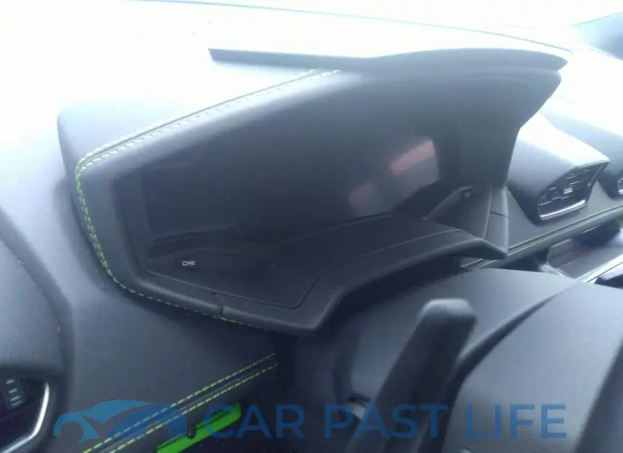 ZHWUC2ZF7JLA08599# 7