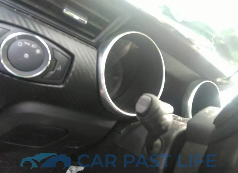 1FA6P8TH6M5134421# 7