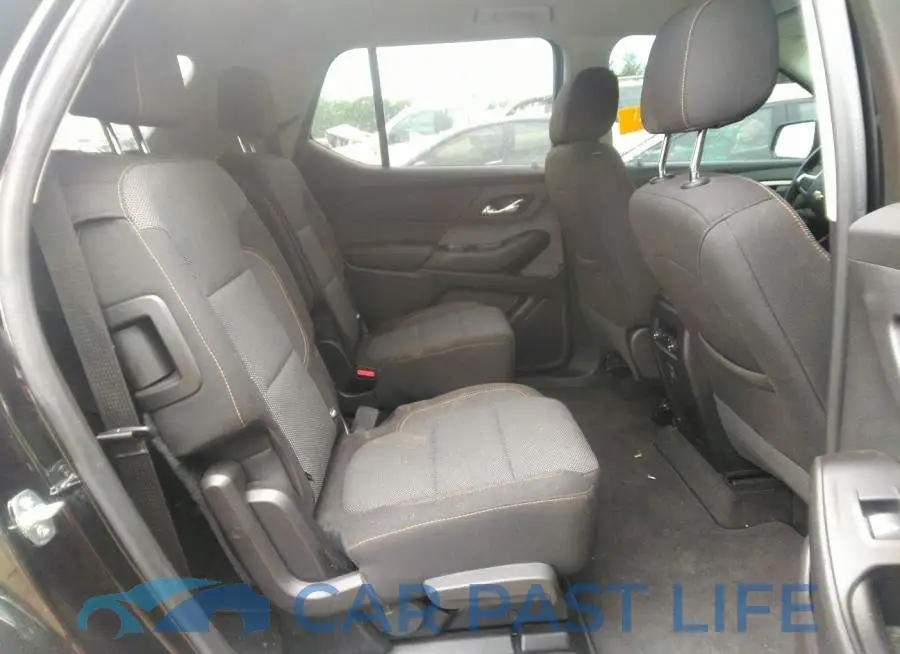 1GNEVGKW7KJ202808# 8